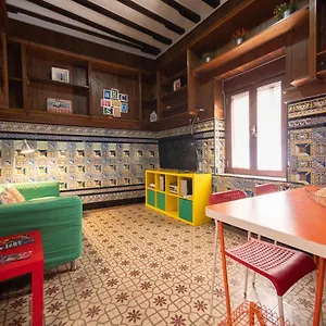Arc House Only Adults Siviglia